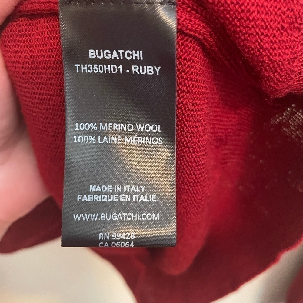 bugatchi MERINO WOOL HOODED PULLOVER IN RUBY - Picture 10 of 12